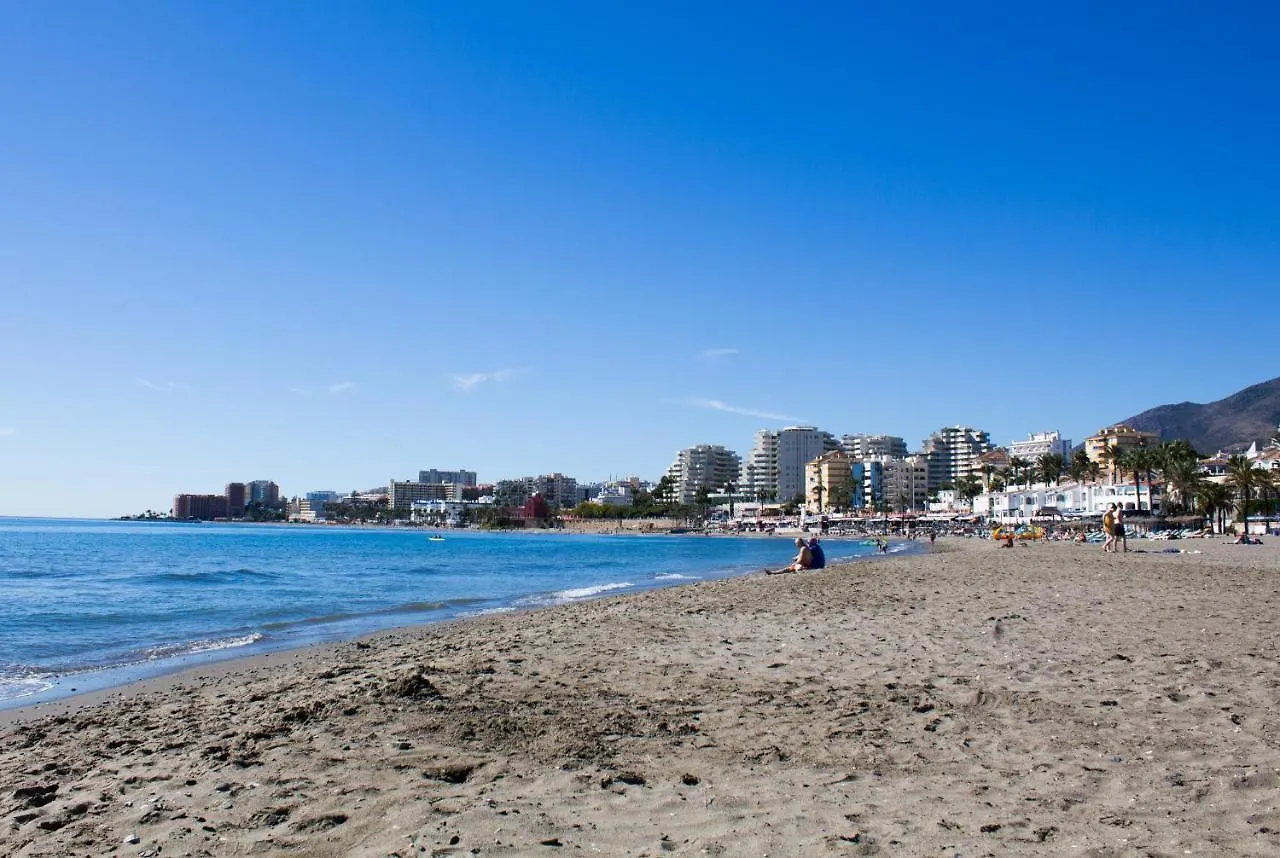 Benal Beach Cozy Apartment With A Water Park. Benalmádena