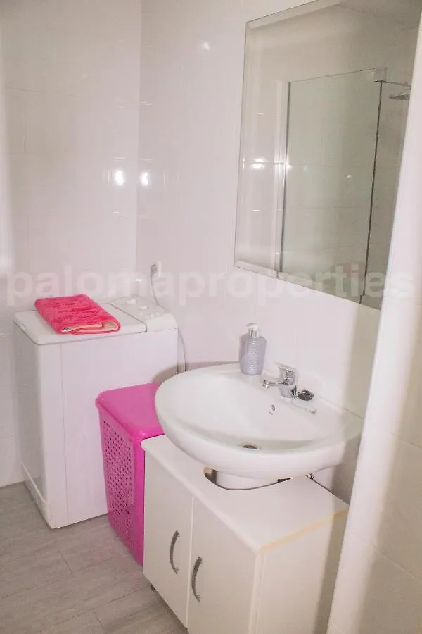 Benal Beach Cozy Apartment With A Water Park. 贝纳尔马德纳
