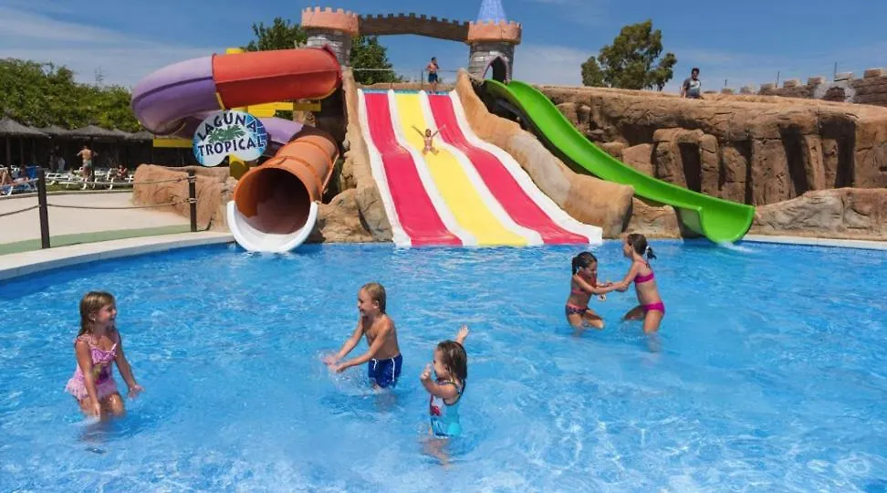 Benal Beach Cozy Apartment With A Water Park. 贝纳尔马德纳